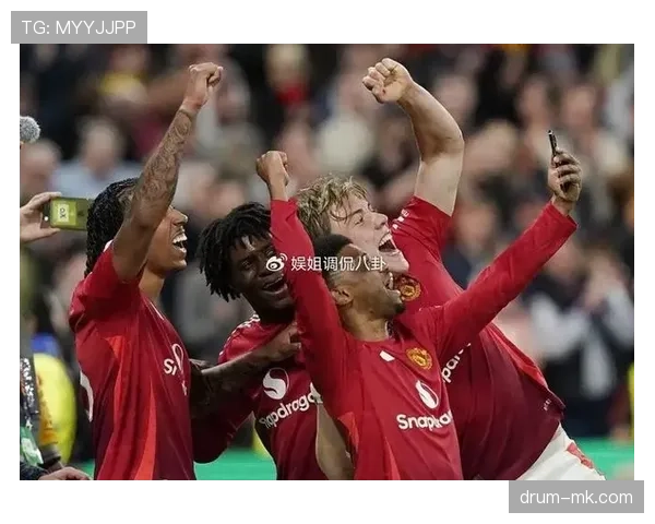 曼联阵容越拼越乱，临时凑战组合难掩体系缺失问题